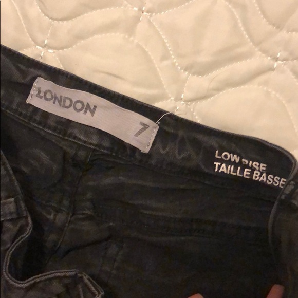 stitches shorts - Picture 2 of 3